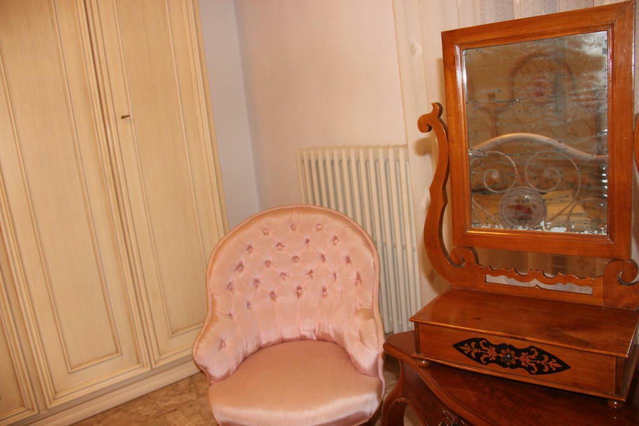 בית הארחה טואורו סול טראסימנו 	Le Coccole Del Trasimeno מראה חיצוני תמונה