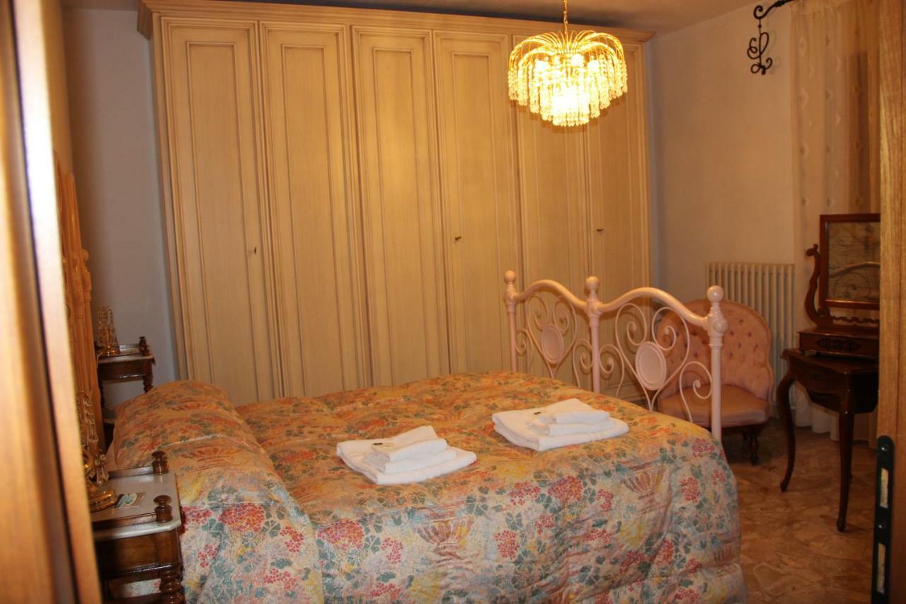 בית הארחה טואורו סול טראסימנו 	Le Coccole Del Trasimeno מראה חיצוני תמונה